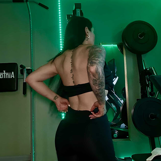 Women top and shots